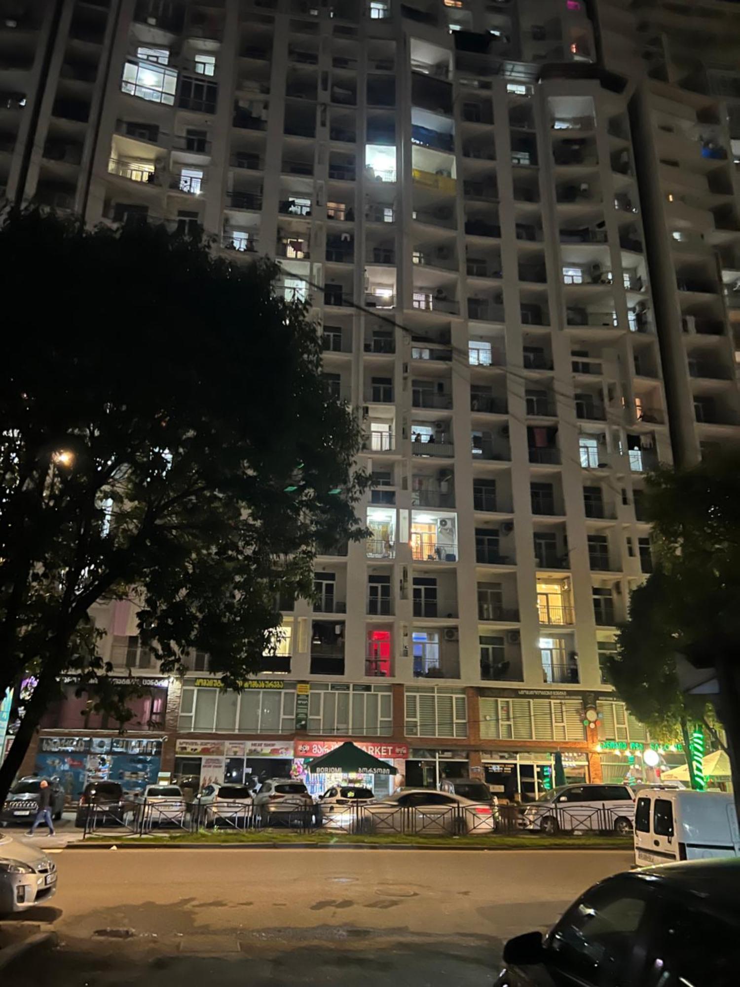 Hotel Paris บาทูมิ ภายนอก รูปภาพ